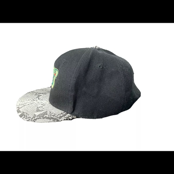 NoSnakes leather hat - Picture 2 of 5